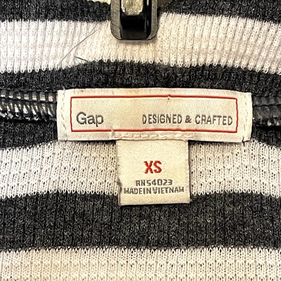 Gap Women's Pullover Sweater Top Knit Turtleneck Longsleeve Striped Blue Size XS - Picture 6 of 8